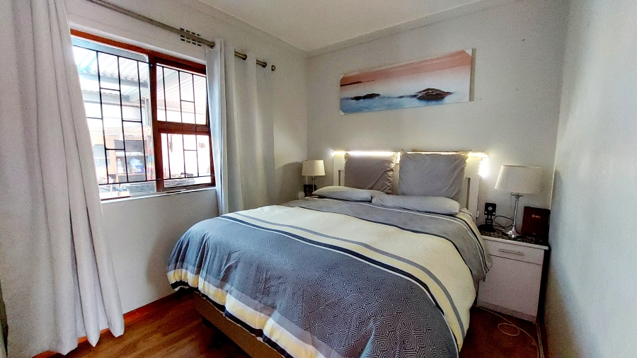 2 Bedroom Property for Sale in Highbury Park Western Cape